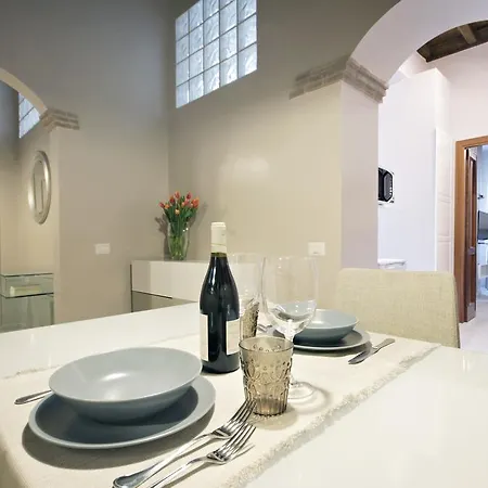 Living Rhome-spanishsteps Apartman *